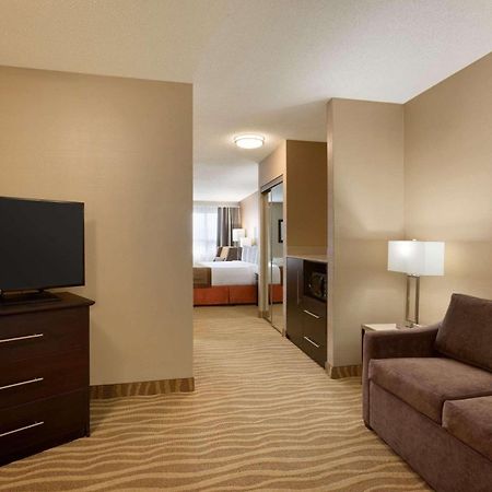 Park Inn By Radisson Toronto-Markham Extérieur photo